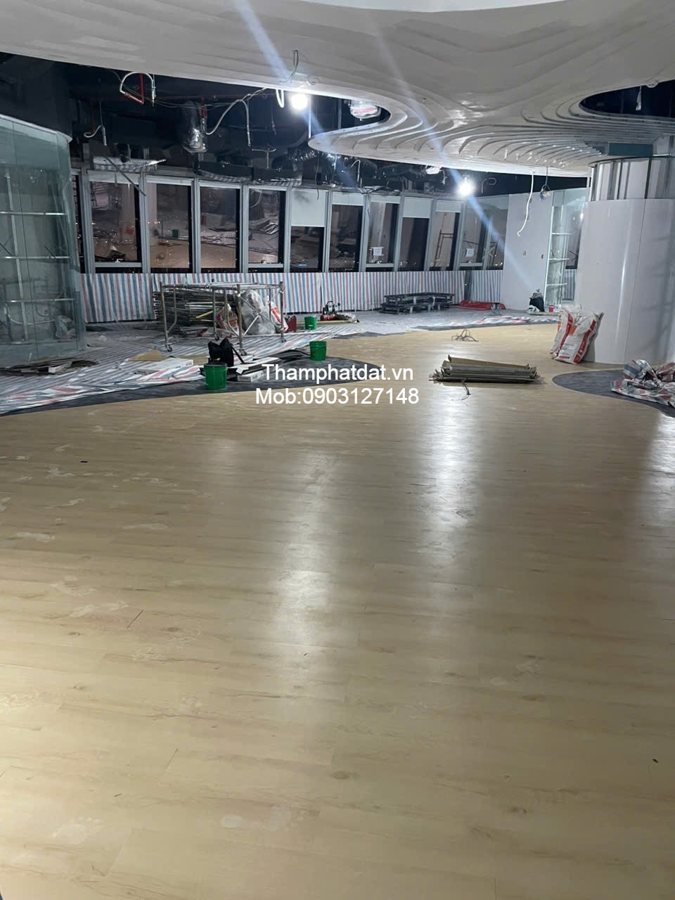 Phối màu sàn nhựa vinyl giả gỗ 3li 